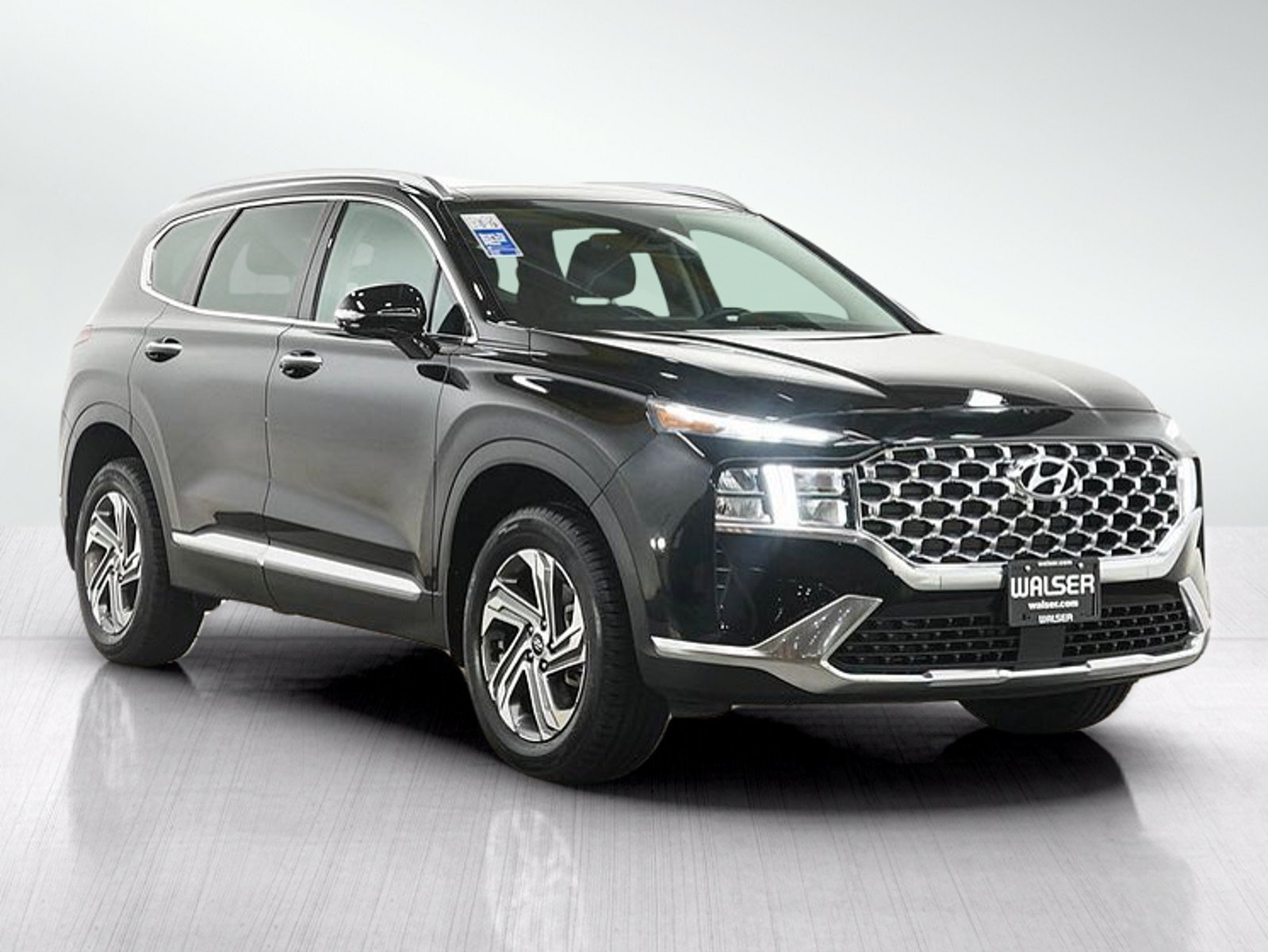 Certified 2023 Hyundai Santa Fe SEL w/ Premium Package AWD/4WD image 7