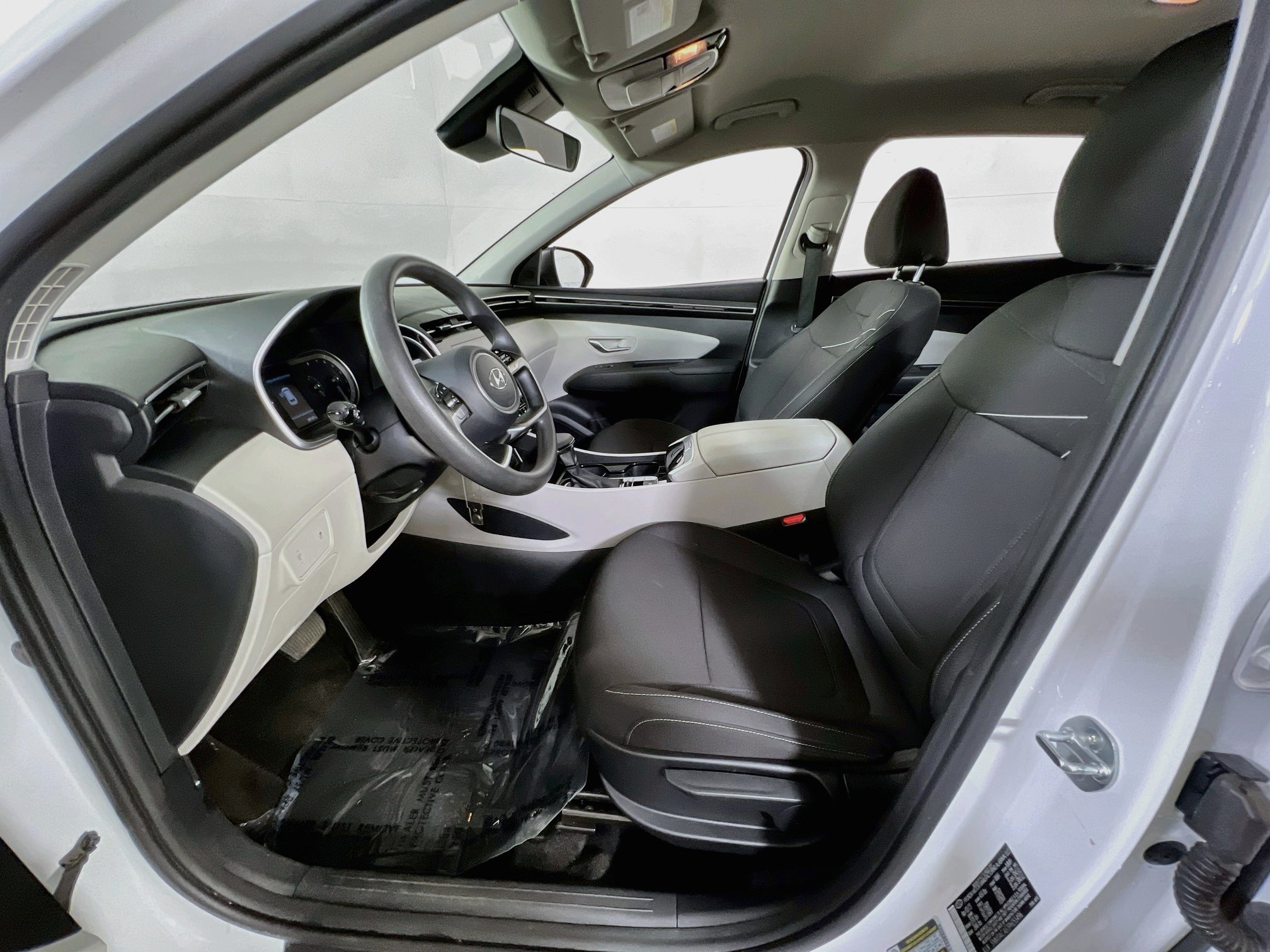 Used 2023 Hyundai Tucson SE AWD/4WD image 19