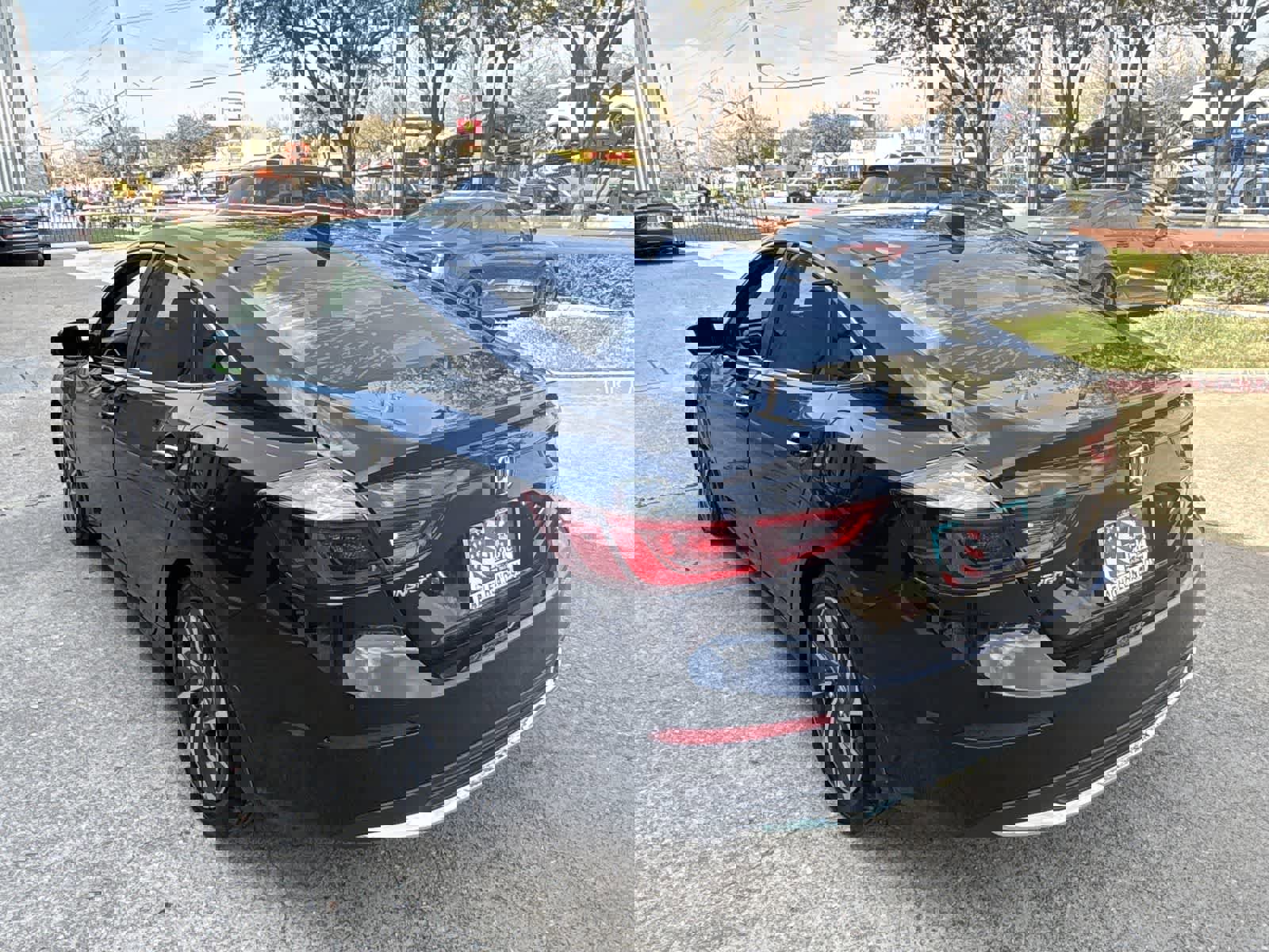 Used 2020 Honda Insight Touring image 12