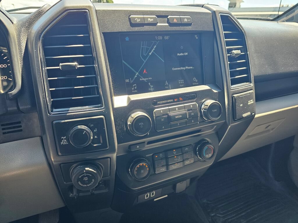 Used 2018 Ford F150 XLT w/ Equipment Group 302A Luxury AWD/4WD image 21