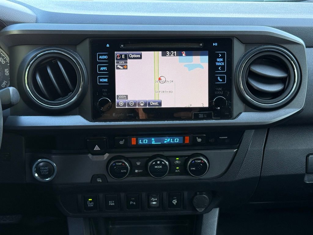 Used 2017 Toyota Tacoma TRD Off-Road w/ Premium & Technology Package image 13