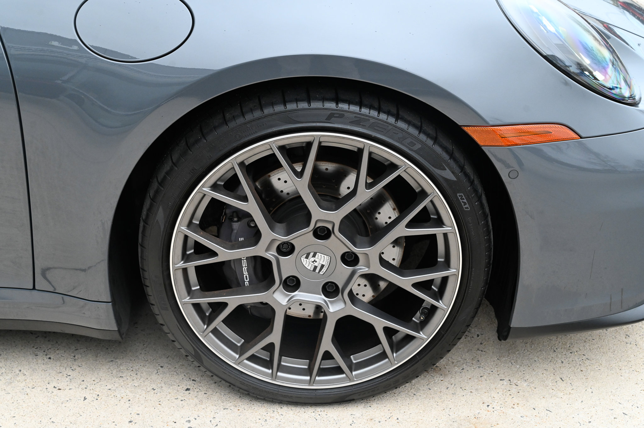 Used 2025 Porsche 911 Carrera image 12