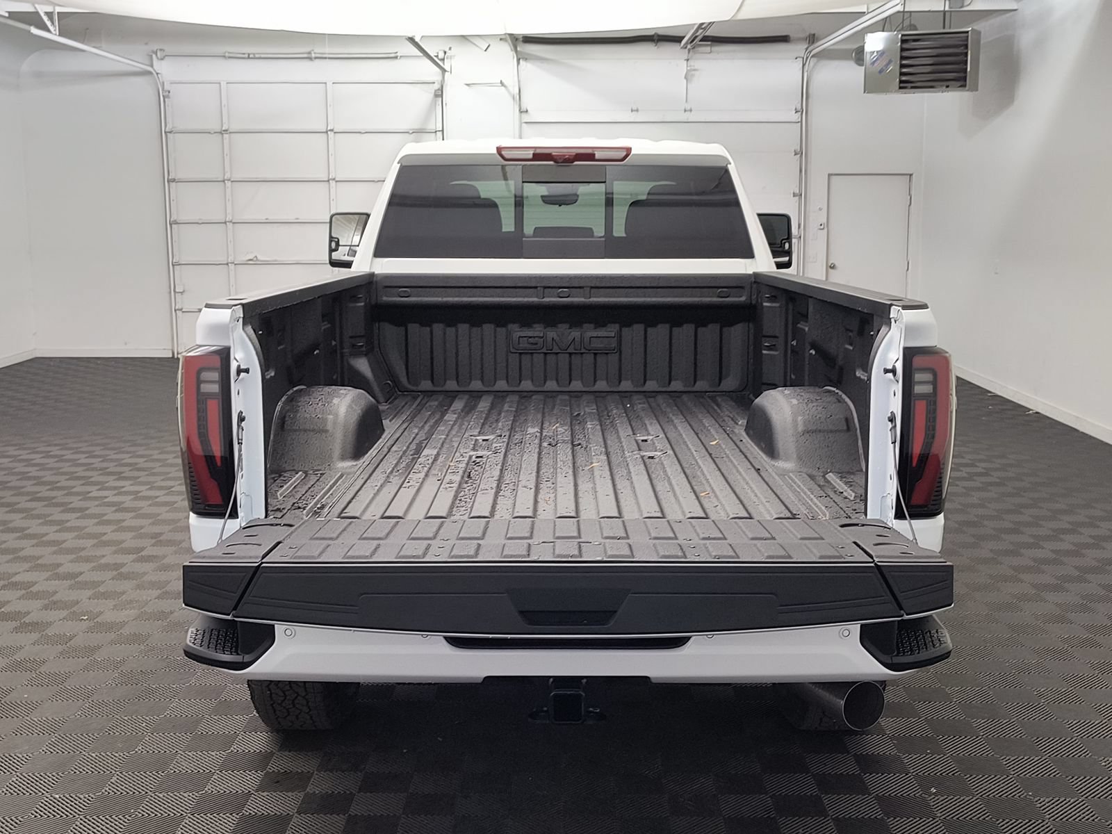 New 2026 GMC Sierra 2500 AT4 w/ AT4 Premium Plus Package AWD/4WD image 18