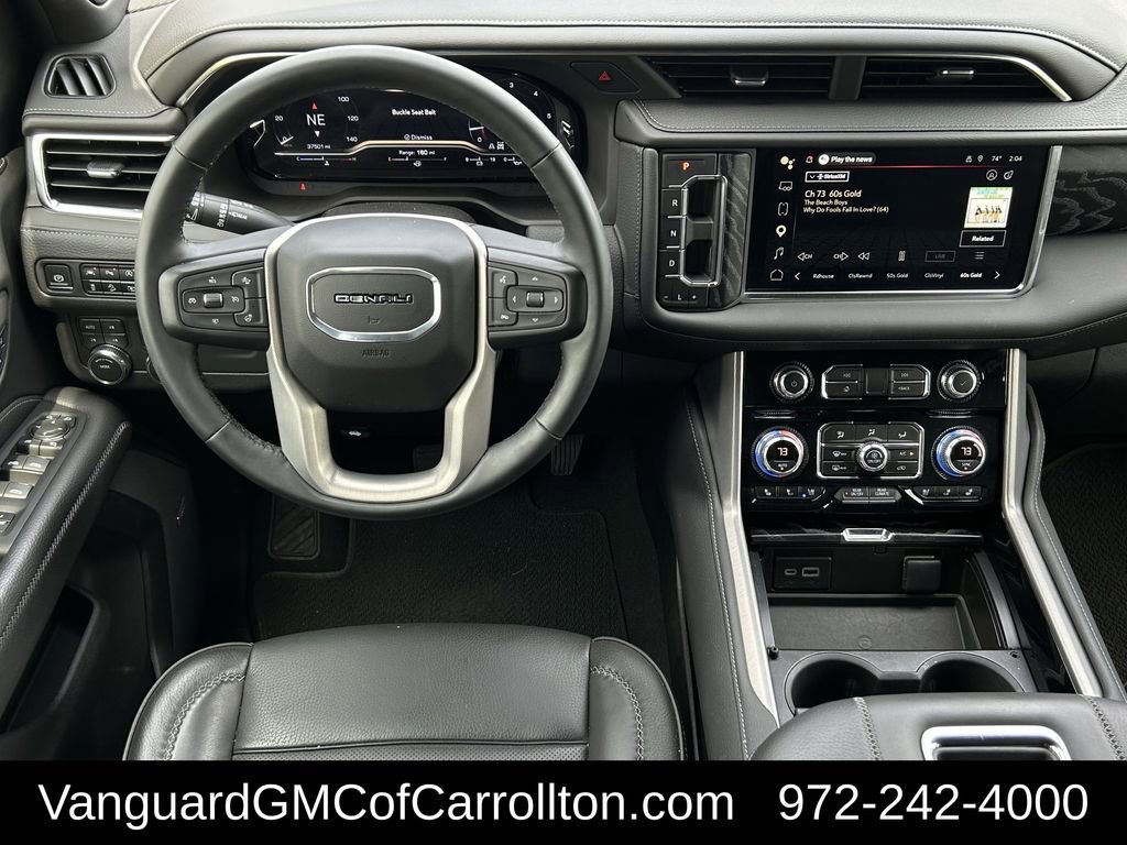 Used 2023 GMC Yukon XL Denali image 11