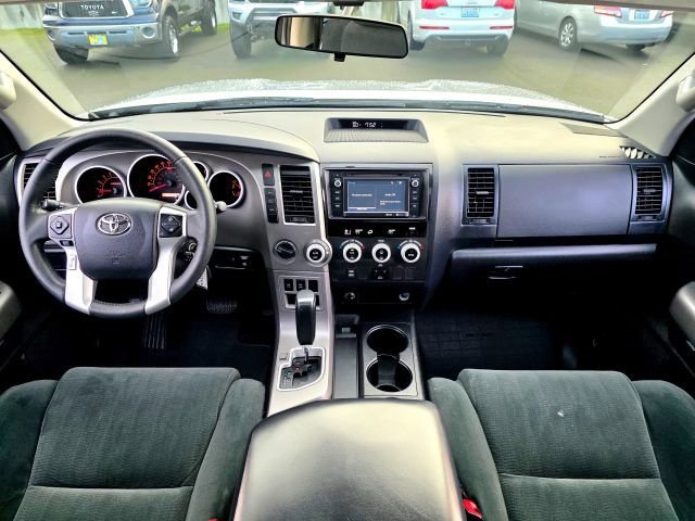 Used 2015 Toyota Sequoia SR5 image 9