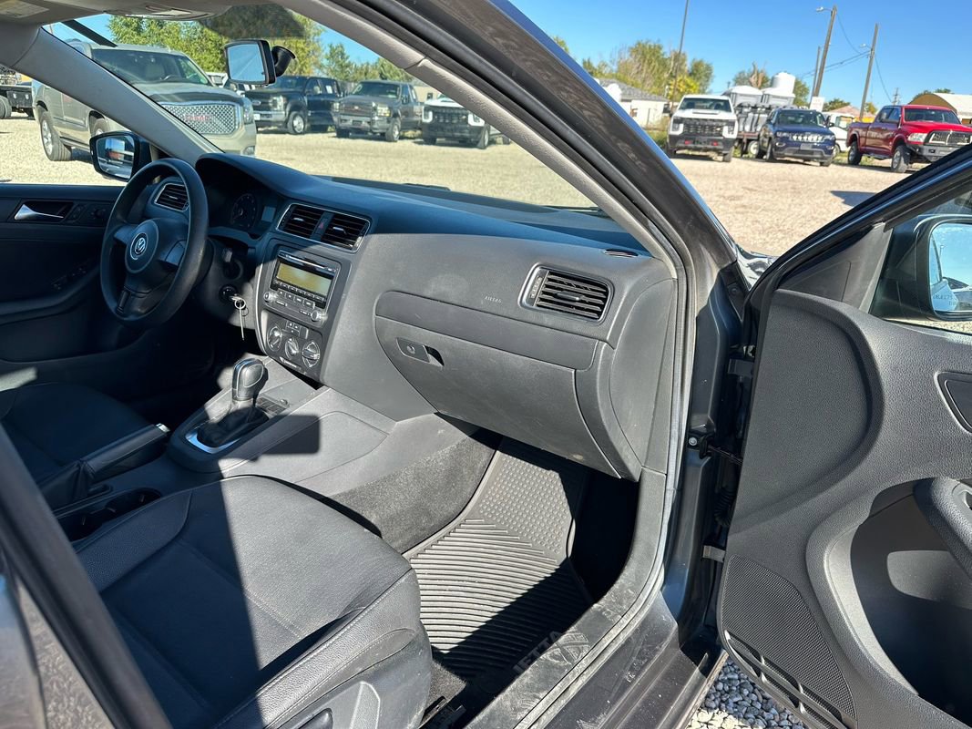Used 2011 Volkswagen Jetta SE image 14