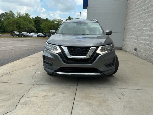 Used 2020 Nissan Rogue SV FWD image 8