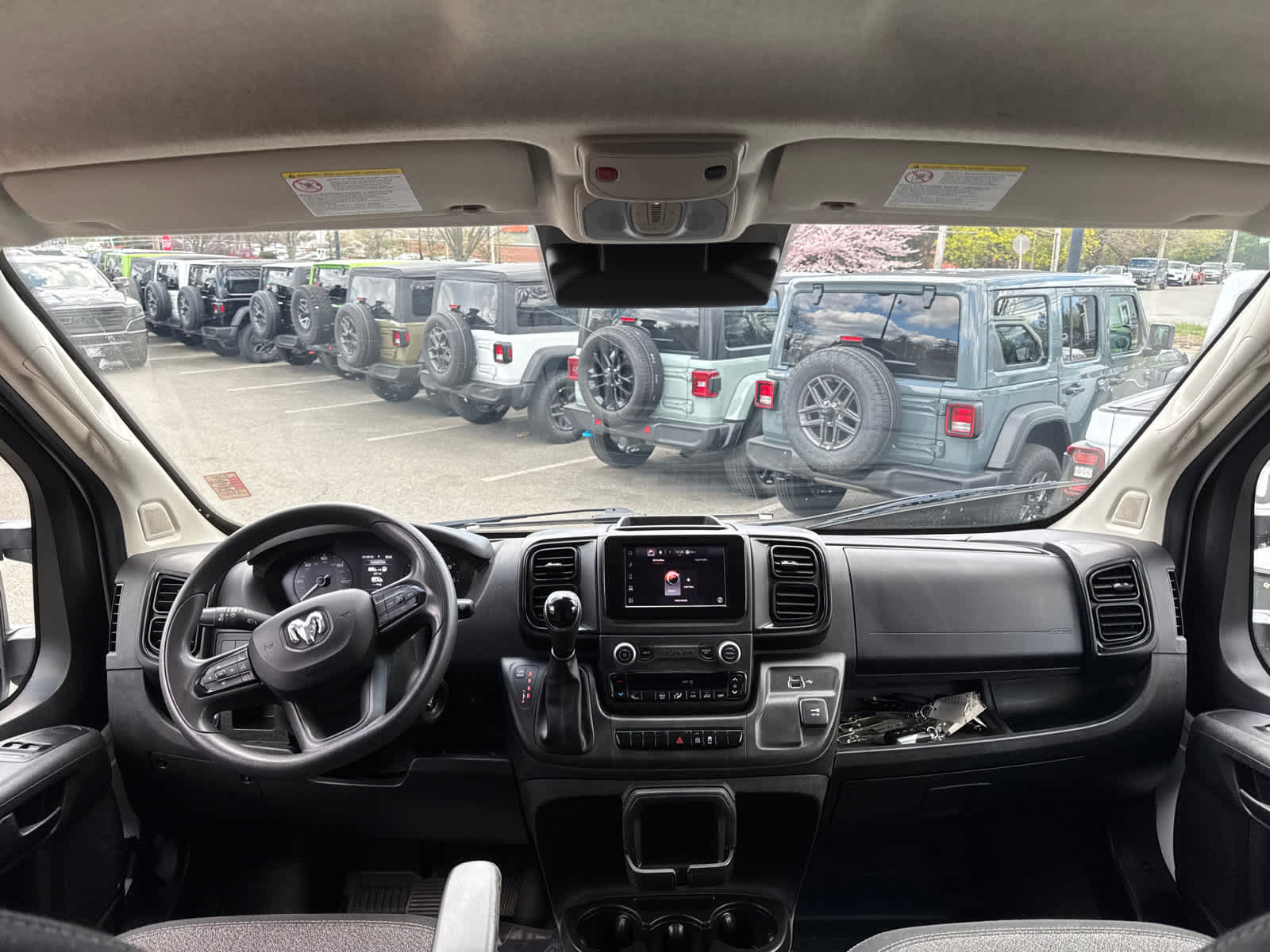Used 2023 RAM ProMaster 2500 FWD image 26