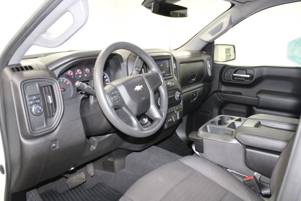 Used 2024 Chevrolet Silverado 1500 Custom image 23