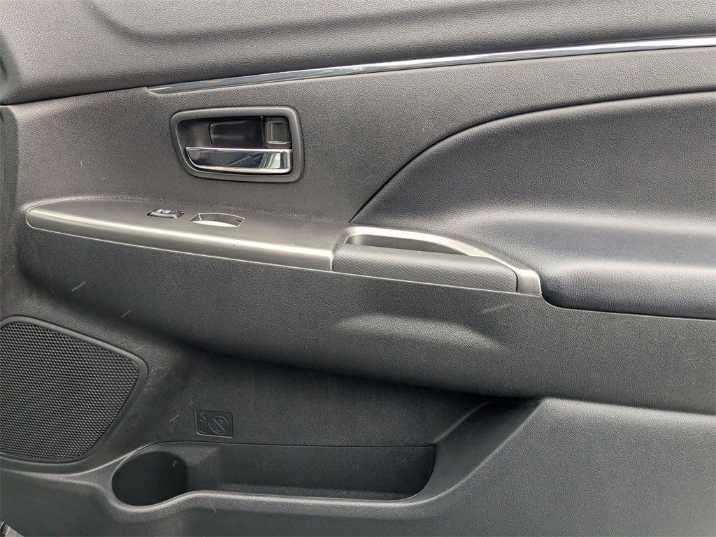 Used 2024 Mitsubishi Outlander Sport ES image 33
