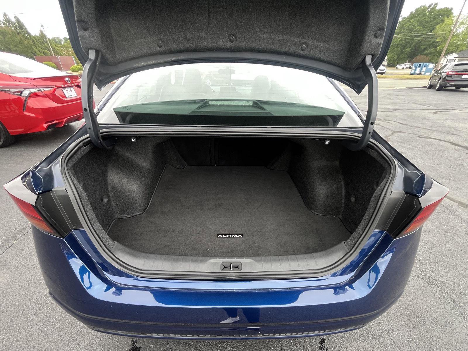 Used 2020 Nissan Altima 2.5 S FWD image 27