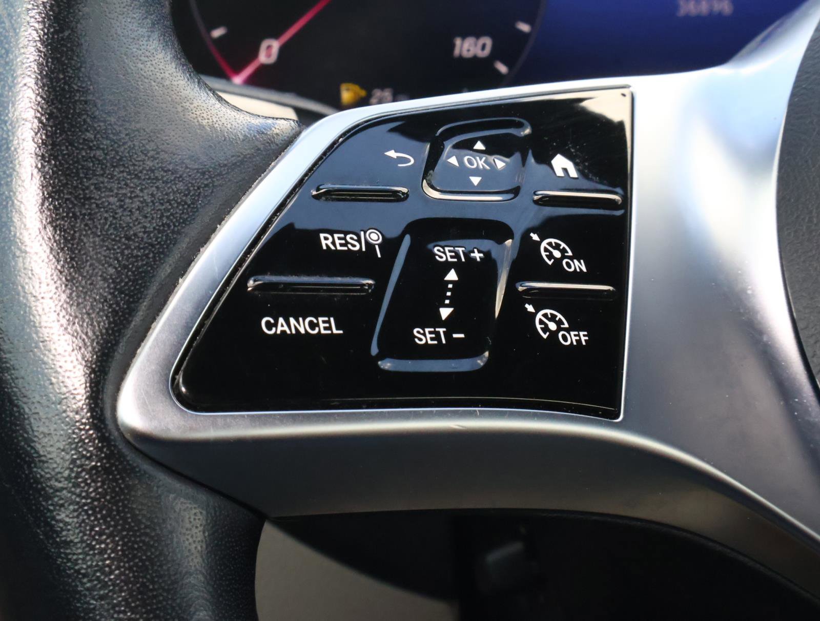 Used 2022 Mercedes-Benz C 300 4MATIC Sedan image 23