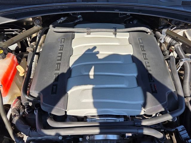 Used 2017 Chevrolet Camaro SS image 25