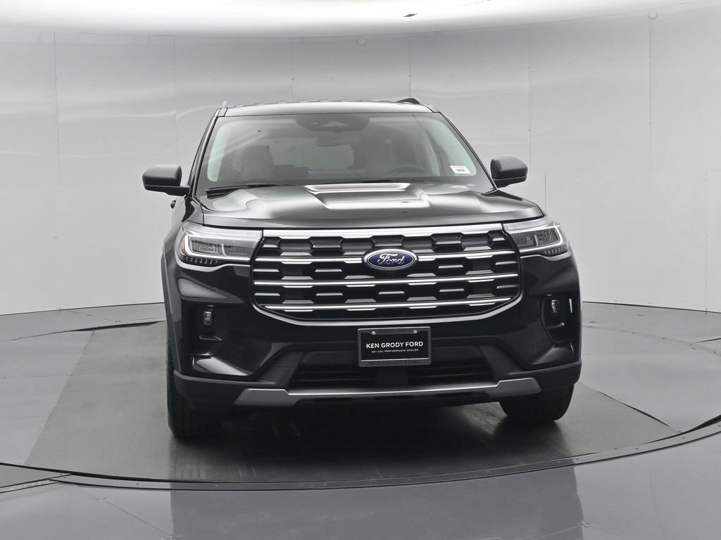 New 2026 Ford Explorer Active w/ Active Comfort Package RWD image 29