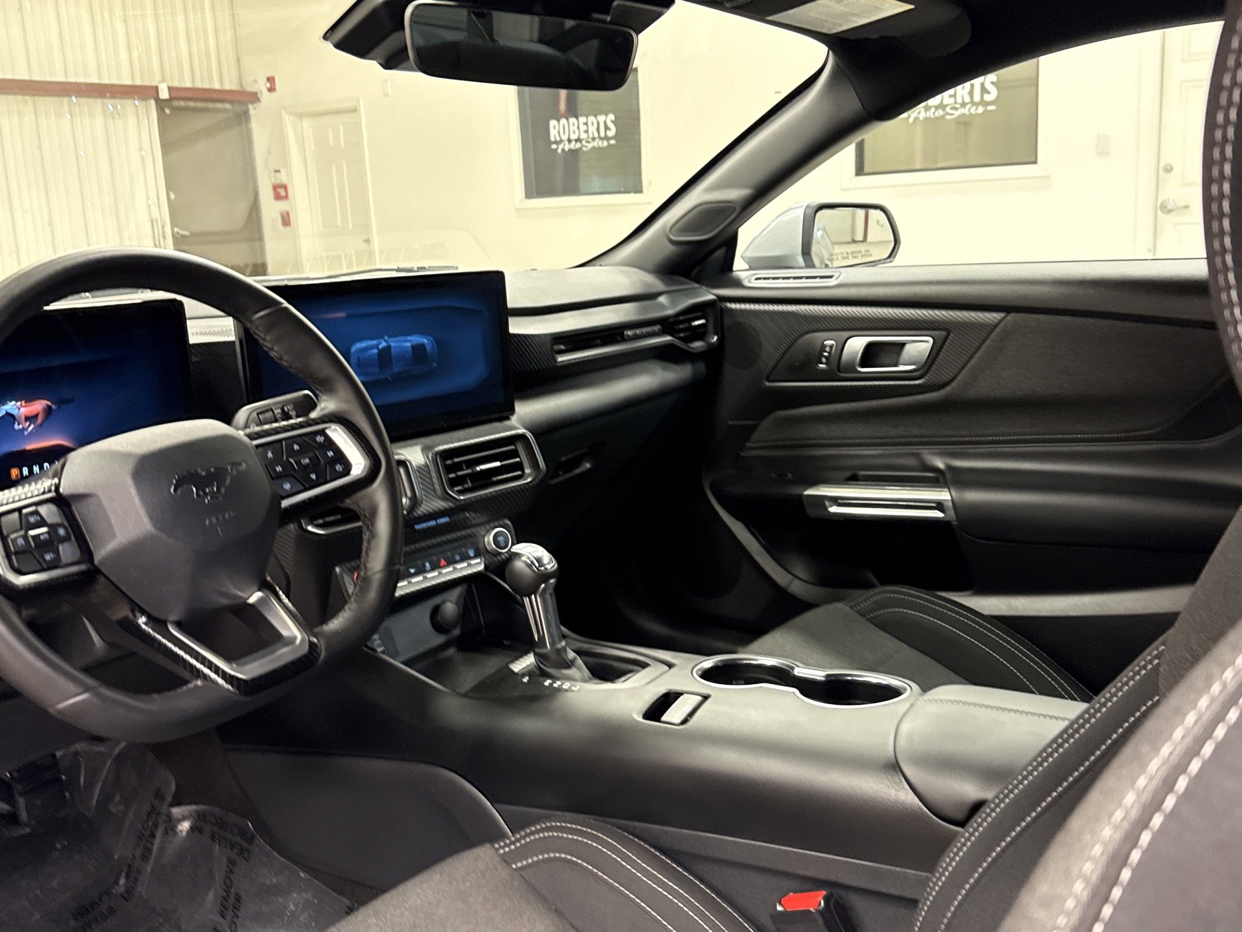 Used 2025 Ford Mustang Coupe image 7