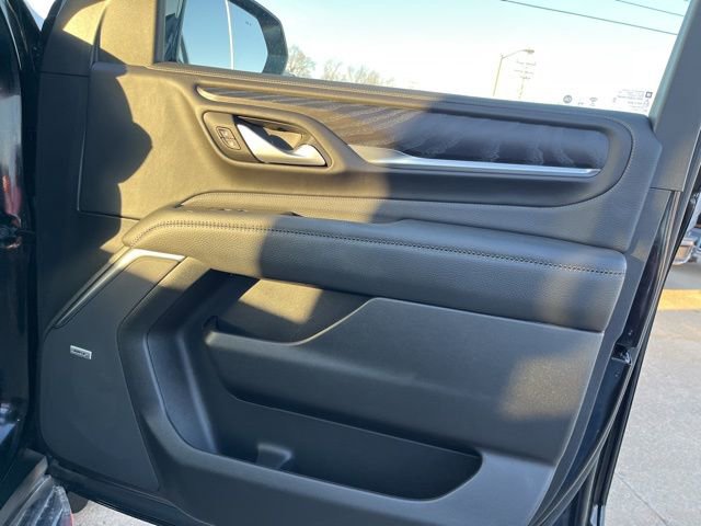 Used 2022 GMC Yukon XL Denali image 19