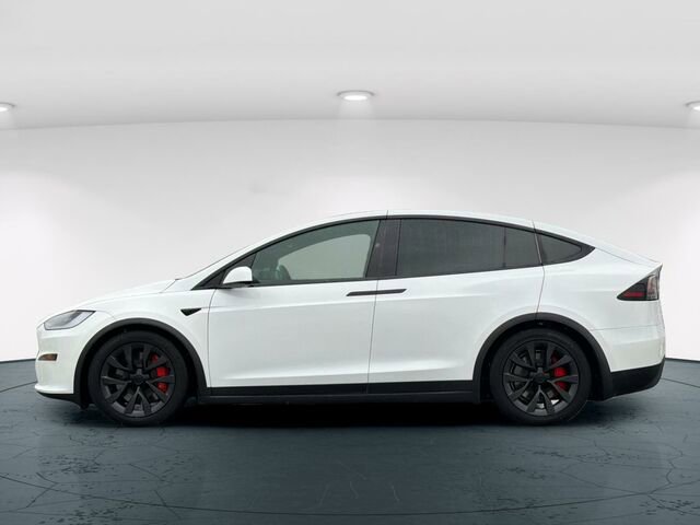 Used 2023 Tesla Model X Plaid image 4