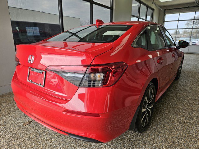 Used 2023 Honda Civic EX image 2