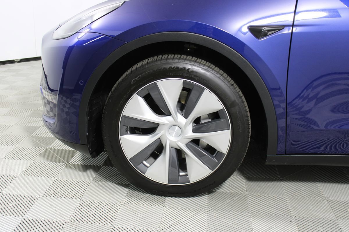 Used 2021 Tesla Model Y Long Range AWD/4WD image 4