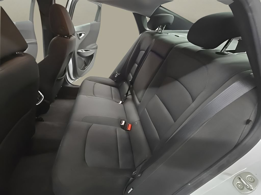 Used 2018 Chevrolet Malibu LT FWD image 17