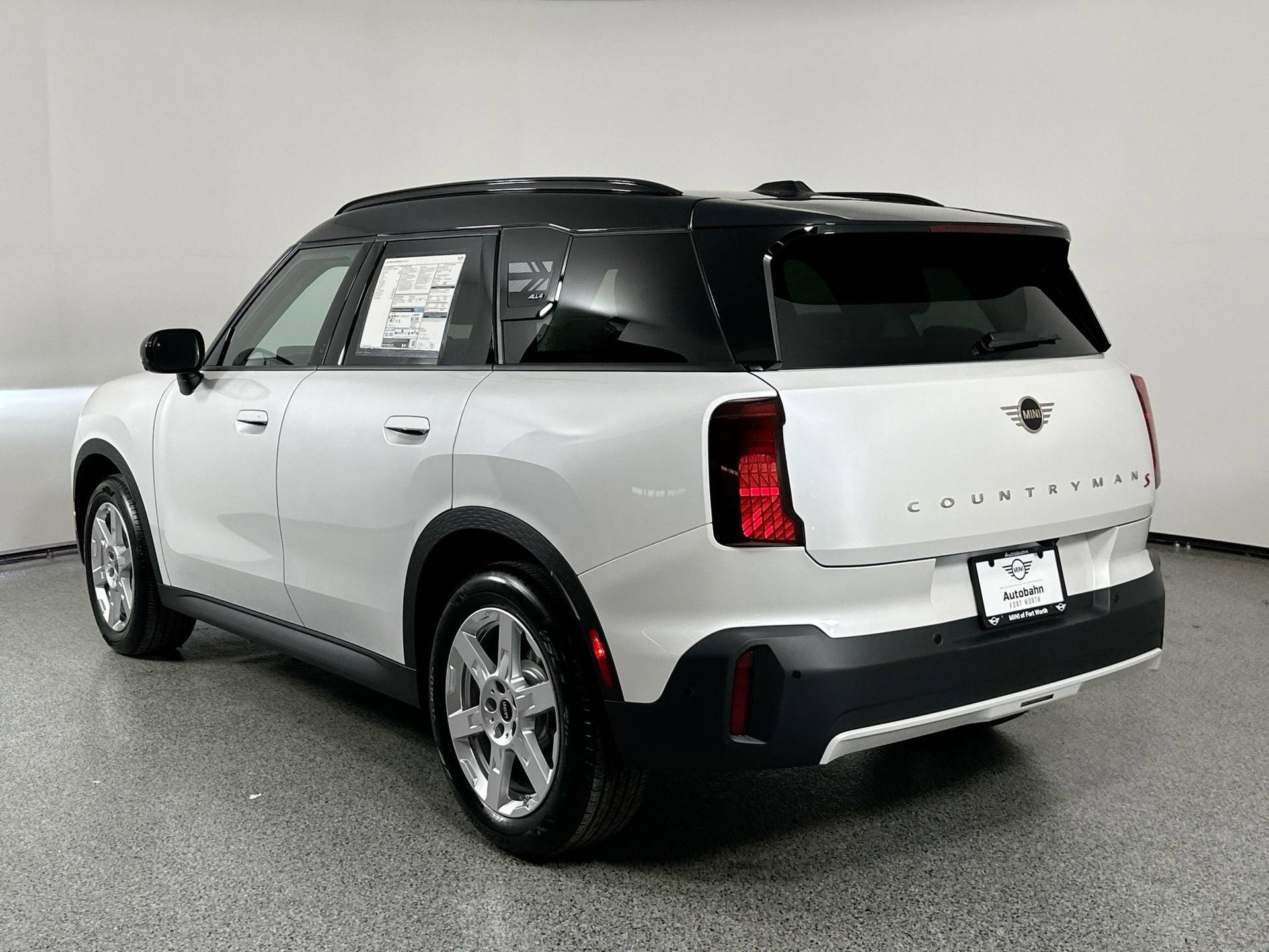 New 2025 MINI Cooper Countryman S w/ Comfort Package Max image 7