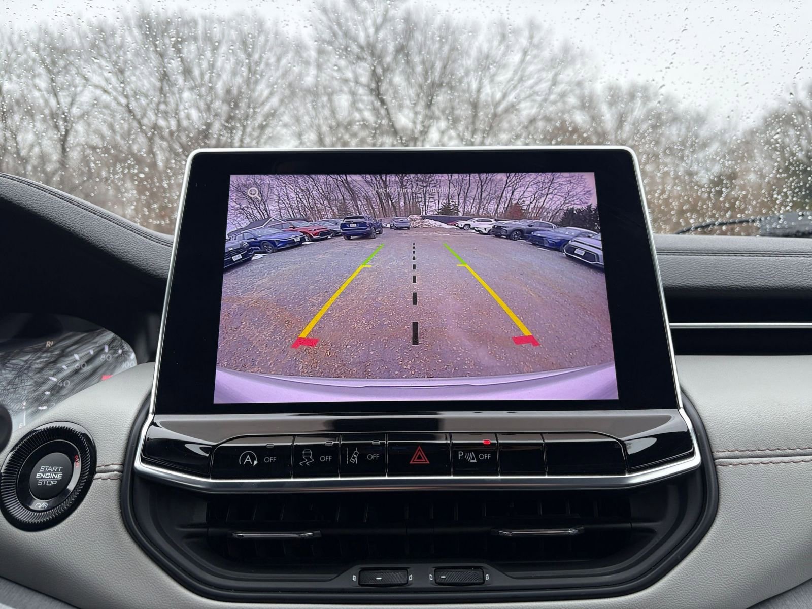 Used 2025 Jeep Compass Limited image 21