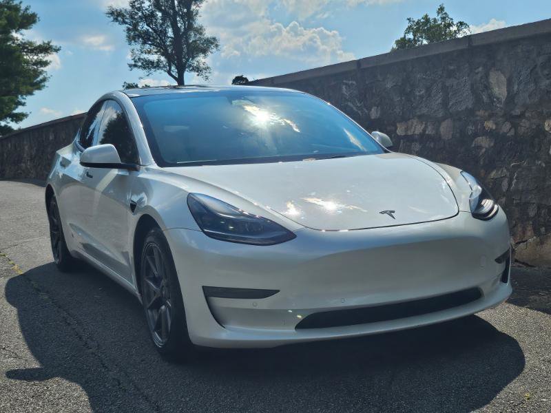 Used 2022 Tesla Model 3 Long Range AWD/4WD image 11
