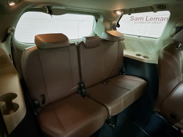 Used 2020 Toyota Sienna Limited Premium AWD/4WD image 32