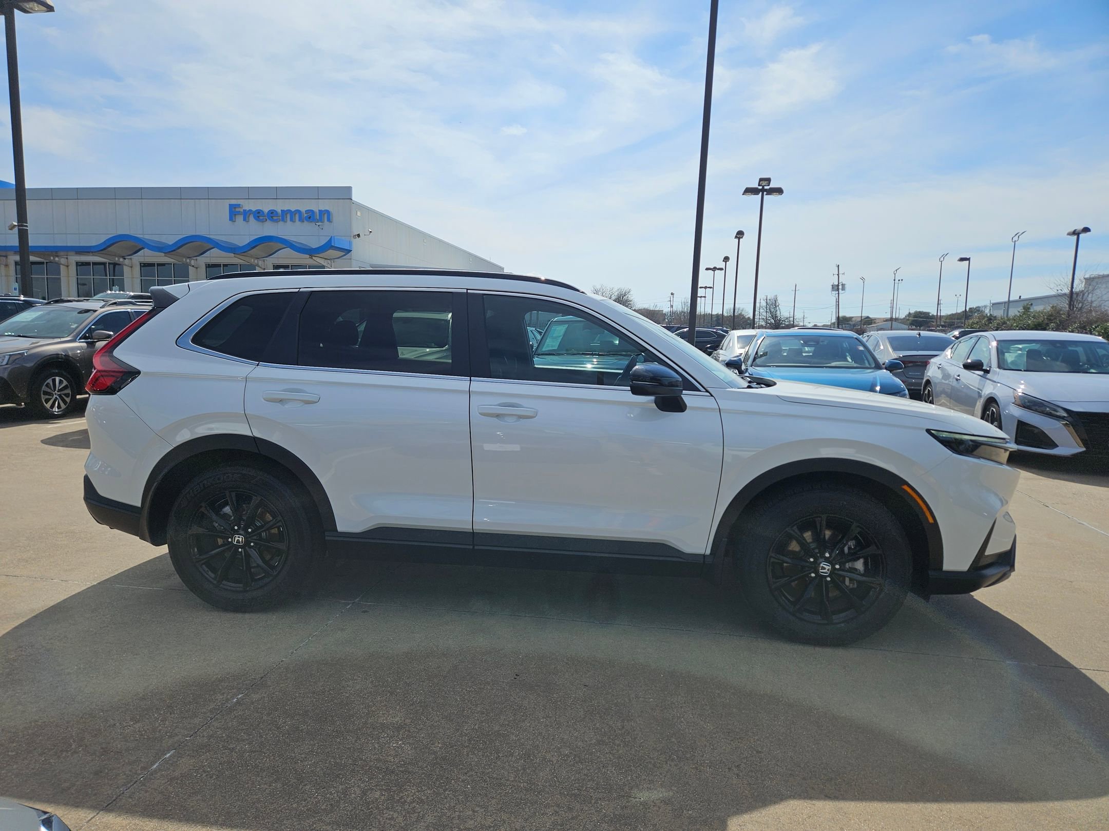 Certified 2025 Honda CR-V Sport image 4