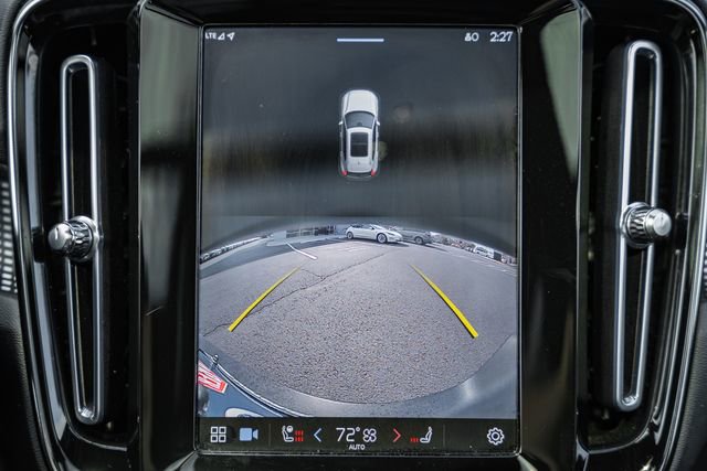 Used 2023 Volvo XC40 B5 Plus w/ Climate Package image 43