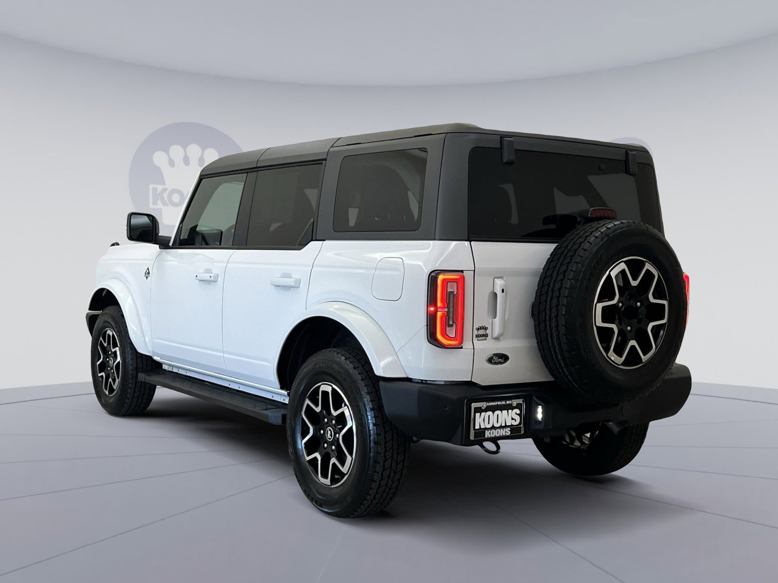 Used 2024 Ford Bronco Outer Banks image 7