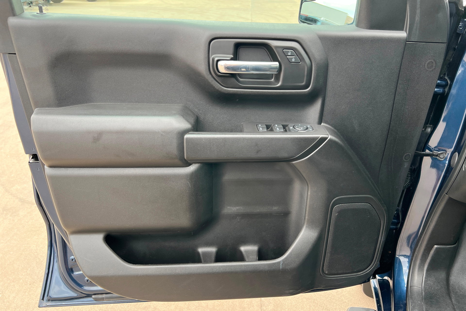 Used 2021 Chevrolet Silverado 1500 Custom Trail Boss w/ LPO, Dark Essentials Package image 15