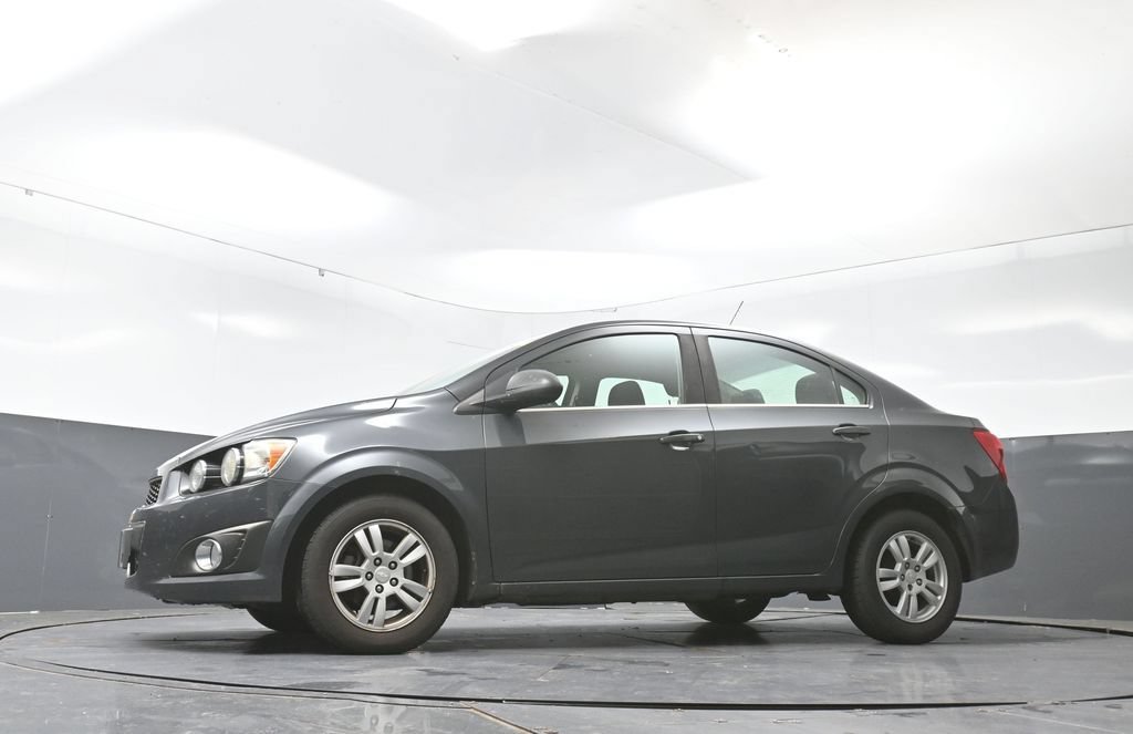 Used 2015 Chevrolet Sonic LT FWD image 21