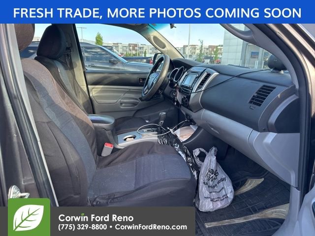 Used 2015 Toyota Tacoma 4x4 Double Cab w/ TRD Off-Road Package image 13
