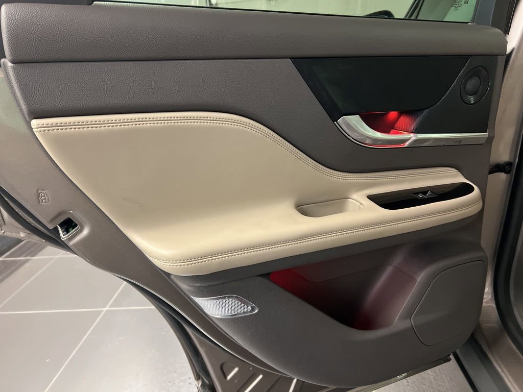 Used 2021 Lincoln Corsair Reserve w/ Equipment Group 201A image 32