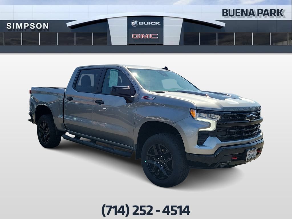 Used 2025 Chevrolet Silverado 1500 LT Trail Boss w/ Protection Package AWD/4WD image 2