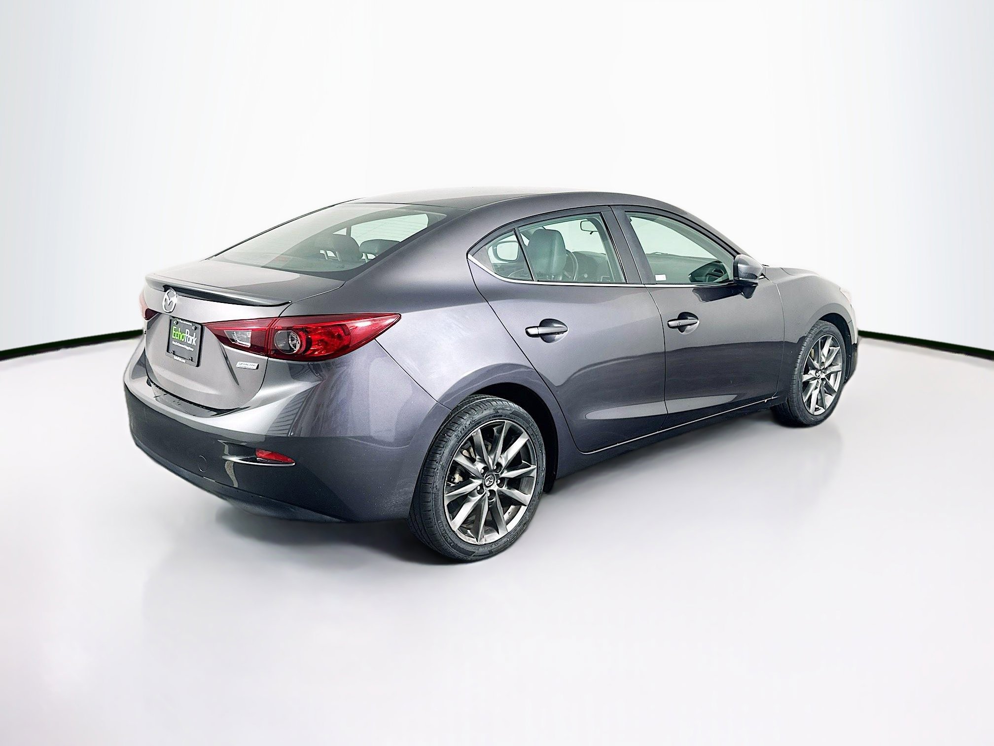 Used 2018 MAZDA MAZDA3 Touring image 9