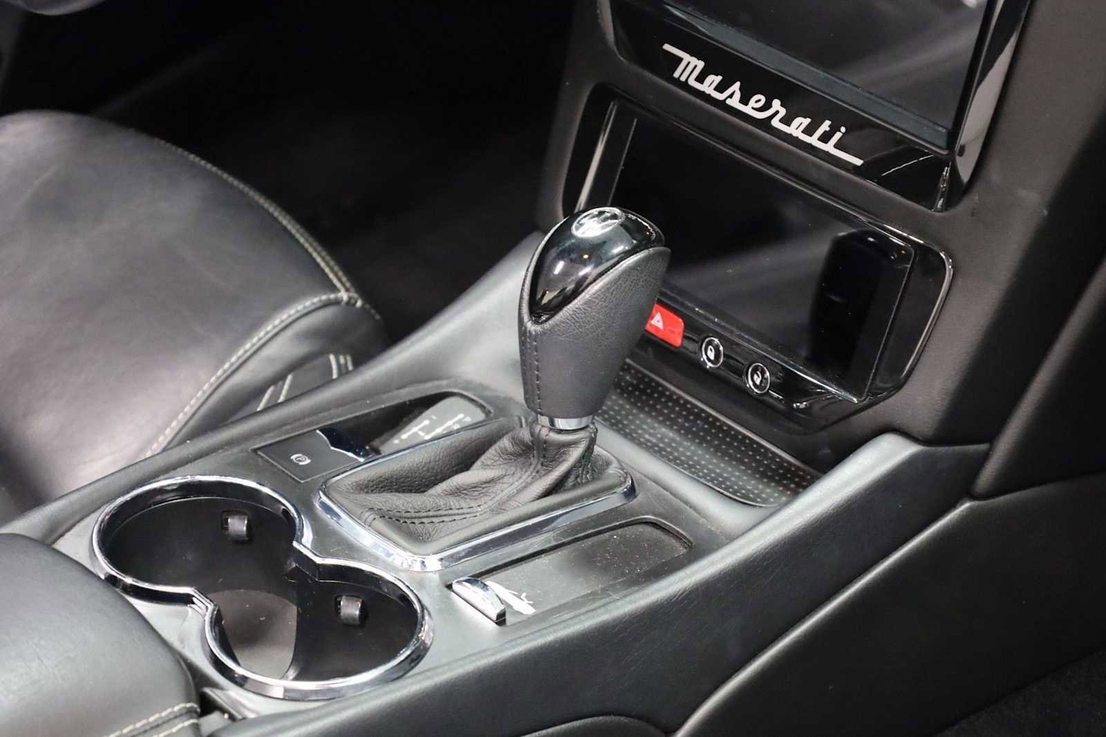 Used 2016 Maserati GranTurismo Convertible image 19