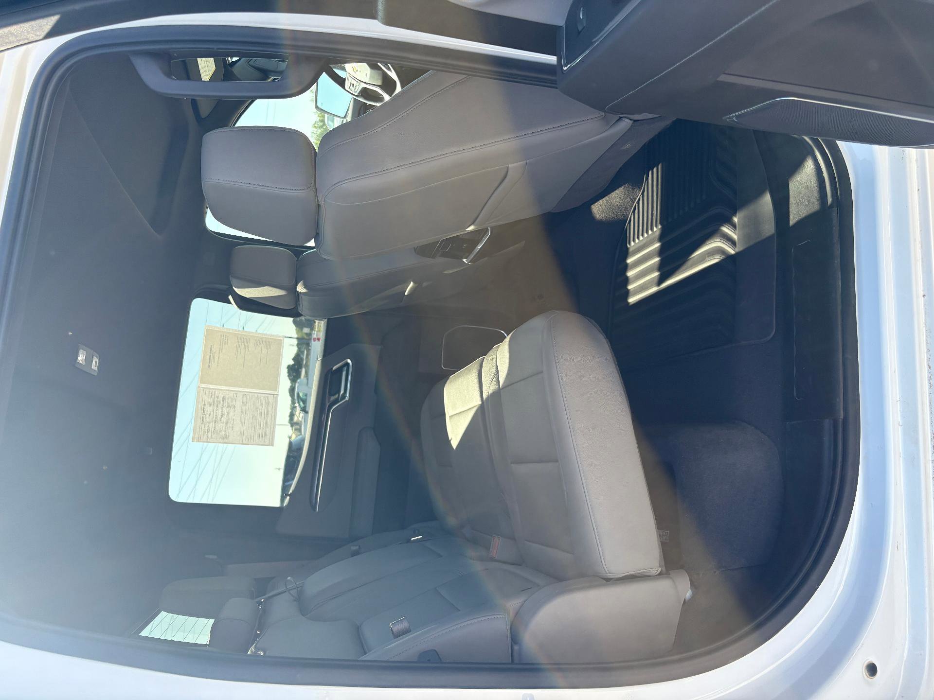 Used 2022 Chevrolet Silverado 1500 LTZ w/ Technology Package image 17