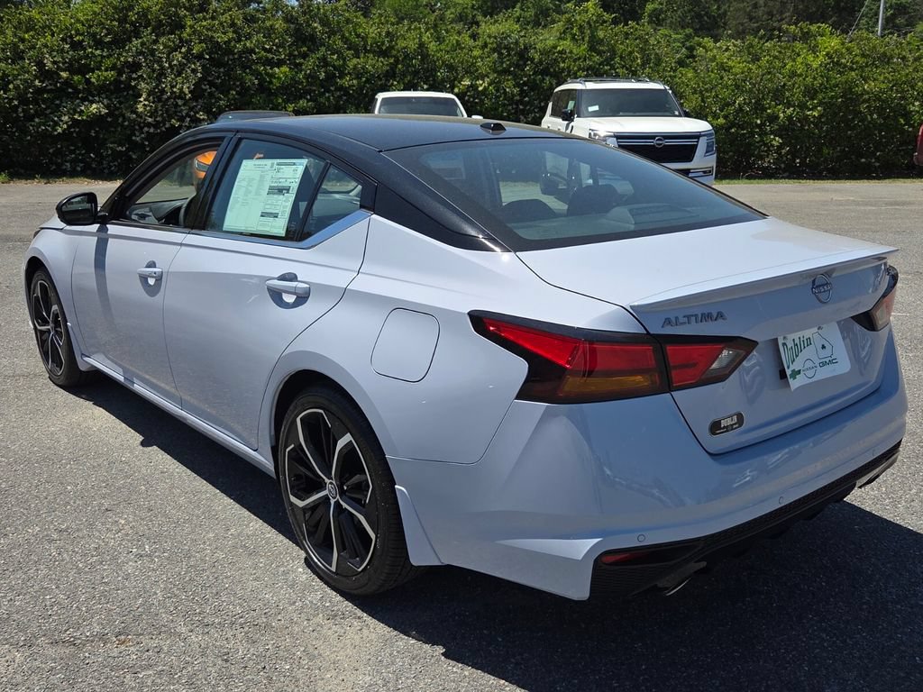 New 2026 Nissan Altima 2.5 SR w/ SR Premium Package FWD image 8