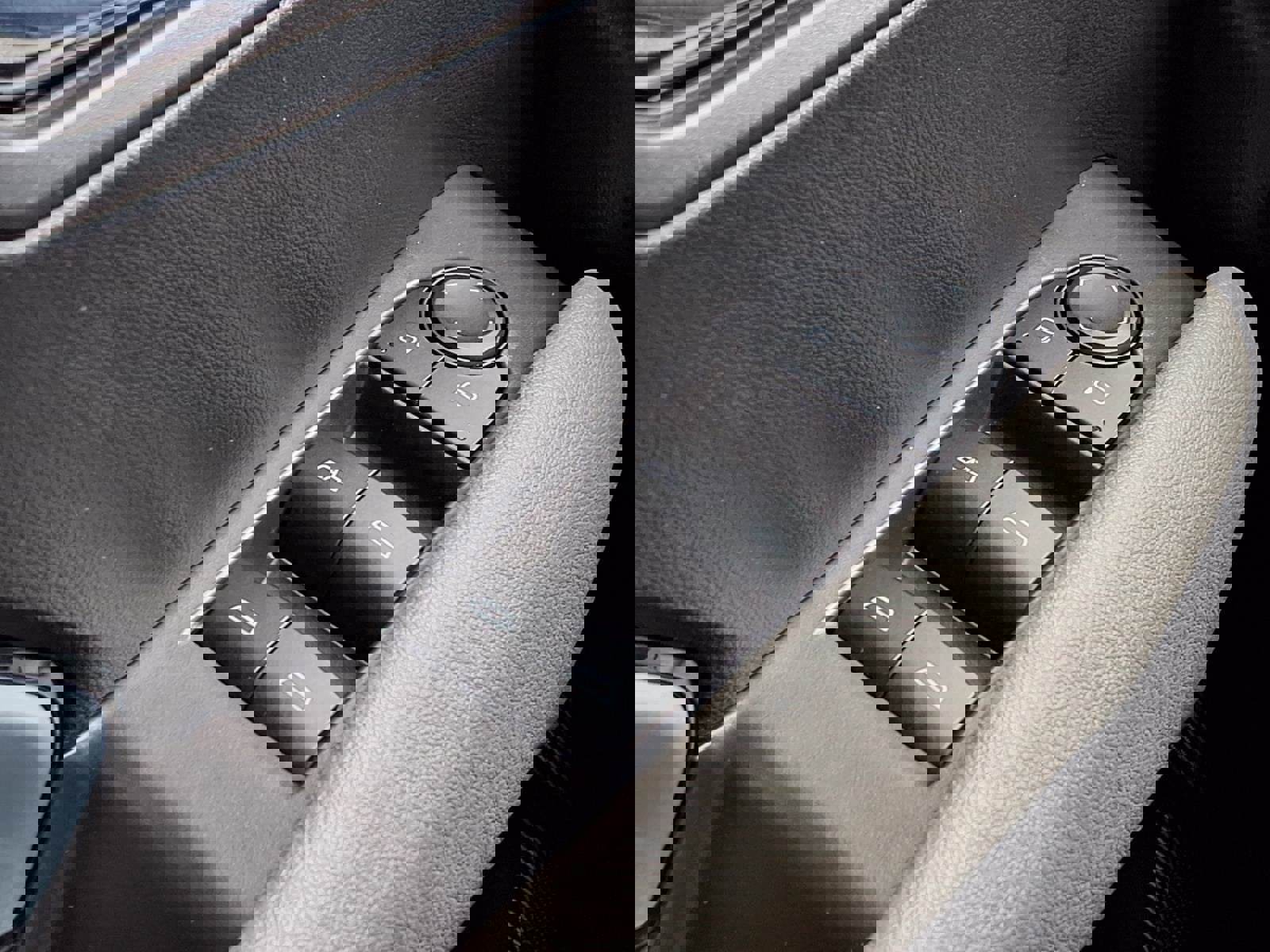 Used 2024 Chevrolet Colorado ZR2 w/ Technology Package image 36