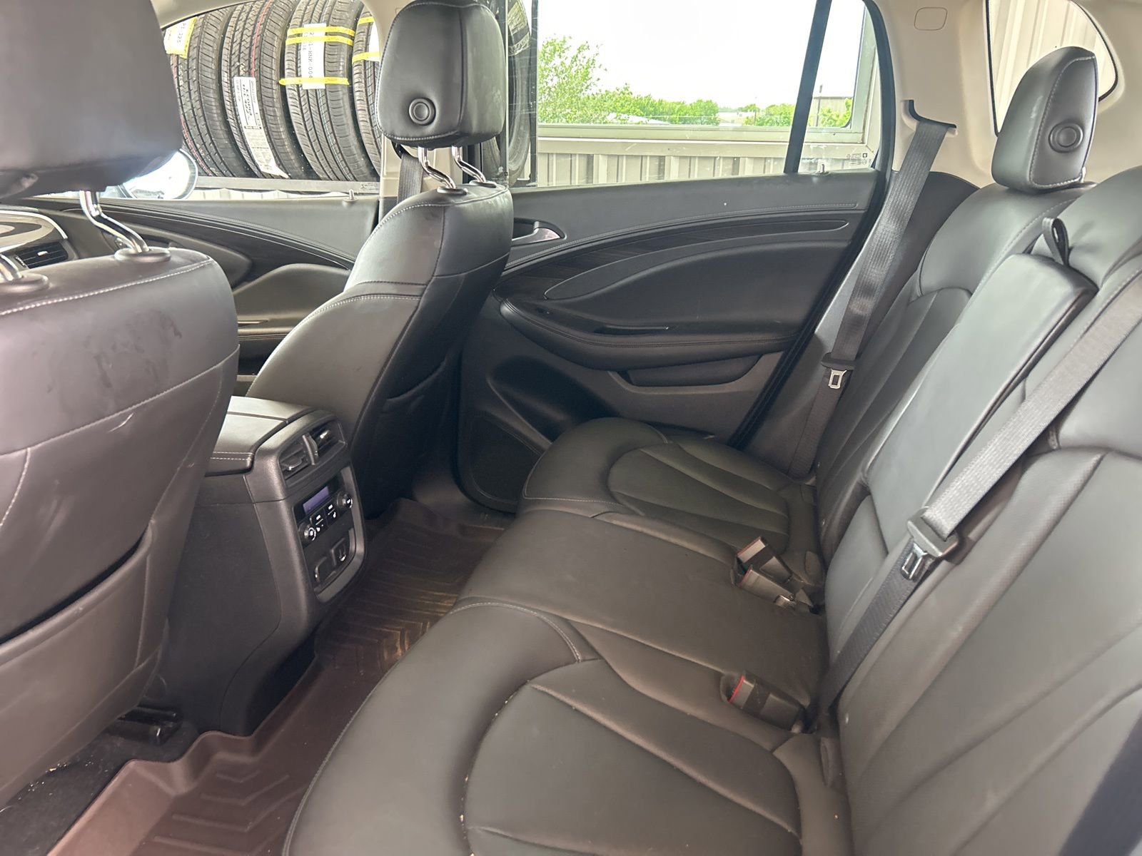 Used 2020 Buick Envision Essence image 8