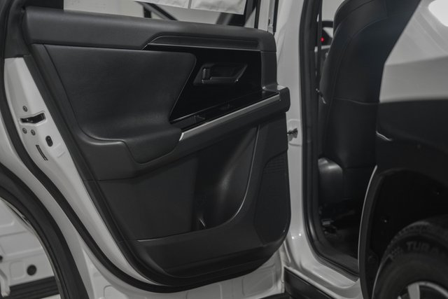 Used 2024 Toyota bZ4X XLE image 34