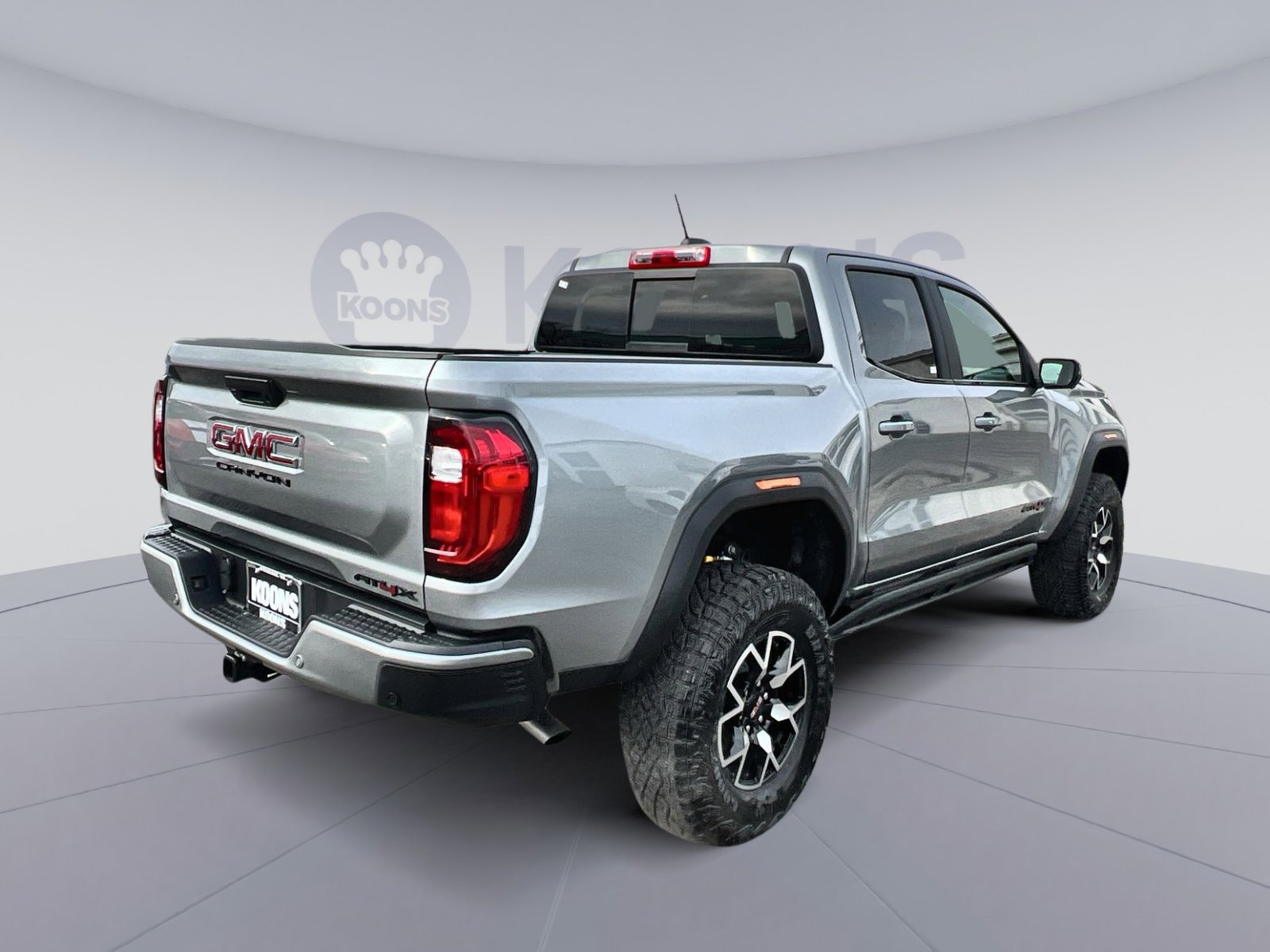 Used 2025 GMC Canyon AT4 w/ AT4X Package image 7