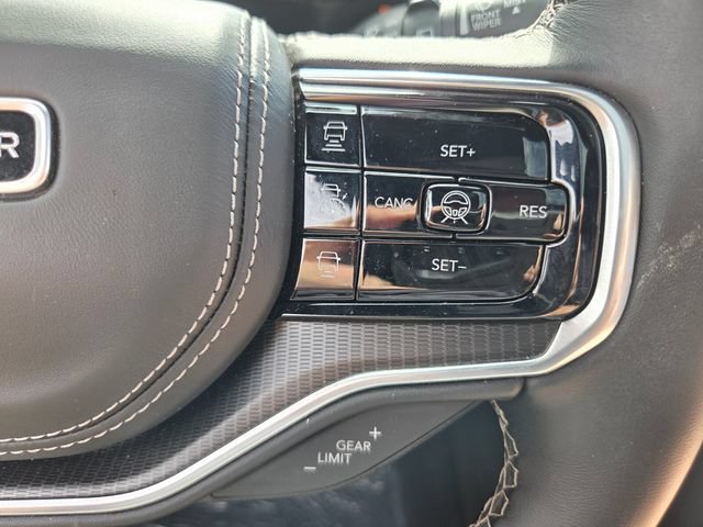 New 2025 Jeep Grand Wagoneer L Series II Obsidian w/ Quick Order Packagew 28T AWD/4WD image 27
