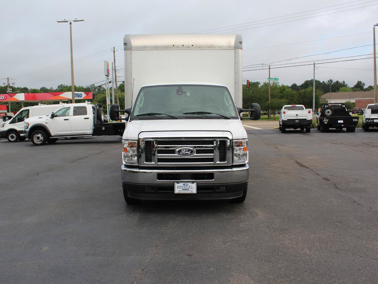 Used 2026 Ford E-350 and Econoline 350 Super Duty w/ Power Equipment Group RWD image 9