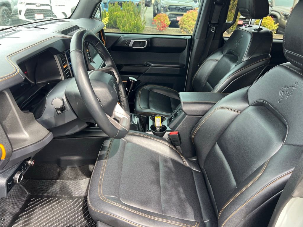 Used 2024 Ford Bronco Badlands image 15