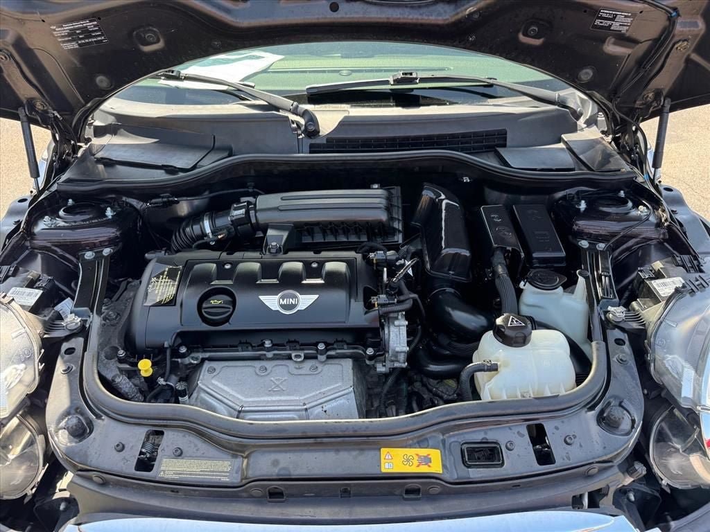 Used 2014 MINI Cooper Convertible FWD image 16