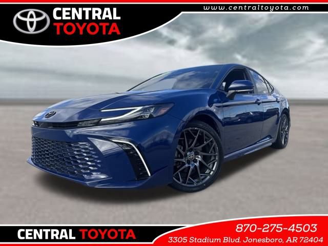 Used 2025 Toyota Camry XSE image 1