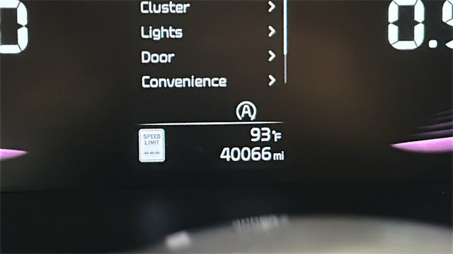 Used 2023 Kia Soul LX w/ LX Technology Package image 30